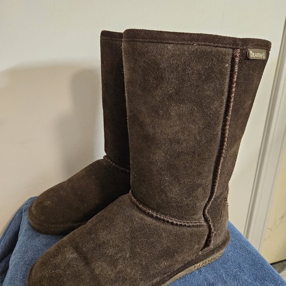 Bearpaw Chocolate Suede Boot Wool-lined - Picture 2 of 13